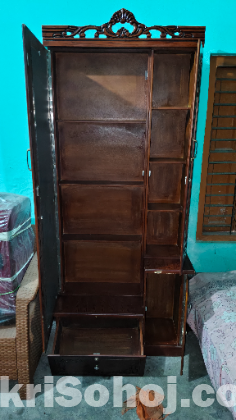 Dressing Table ( ড্রেসিং টেবিল)